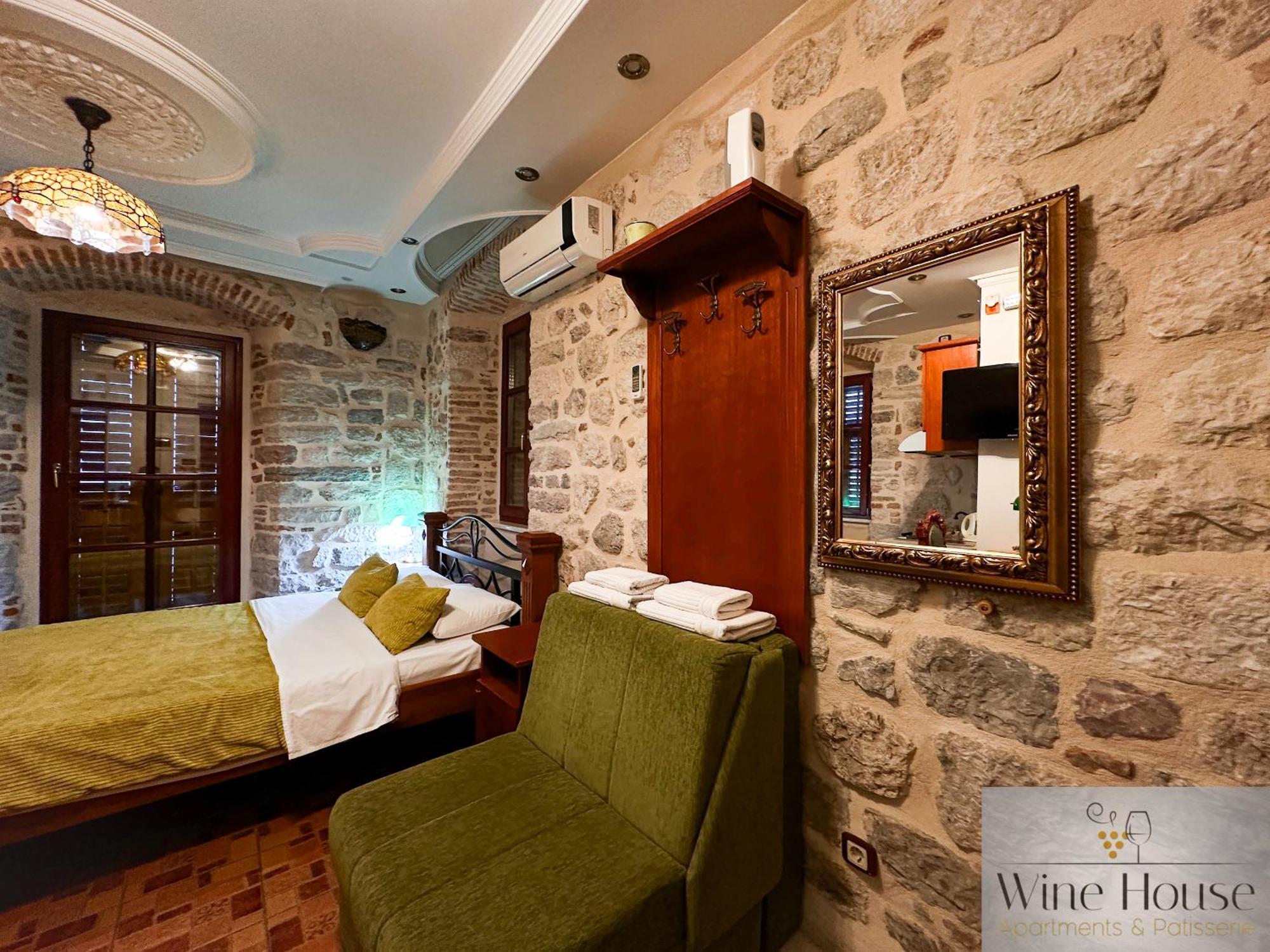 Apartments Wine House Old Town Kotor Exterior foto